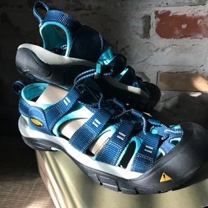 KEEN Women's Newport H2 Sandal